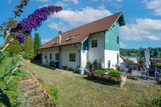 Landhotel Jungbrunnen Gartenansicht